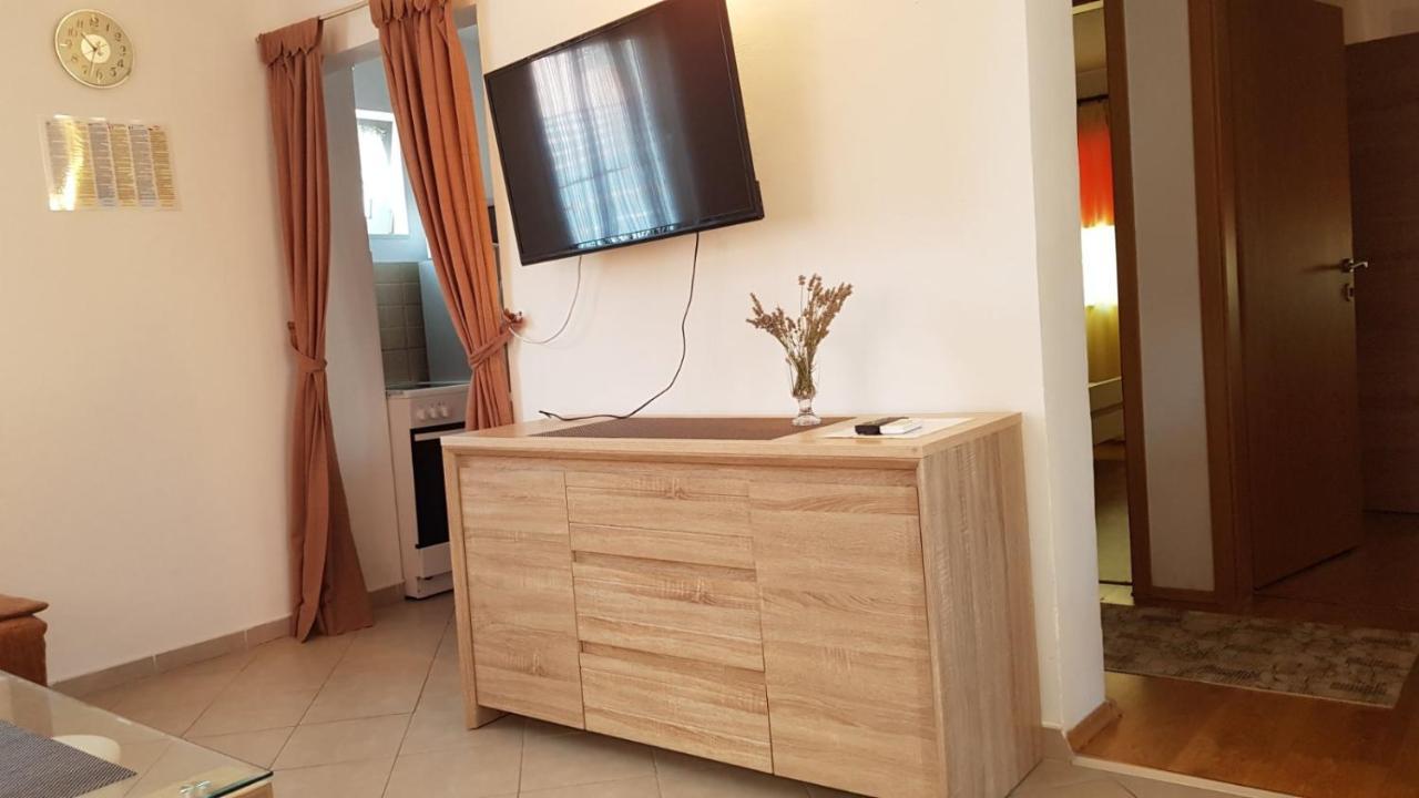 Apartment Zorica Vodice Exteriör bild